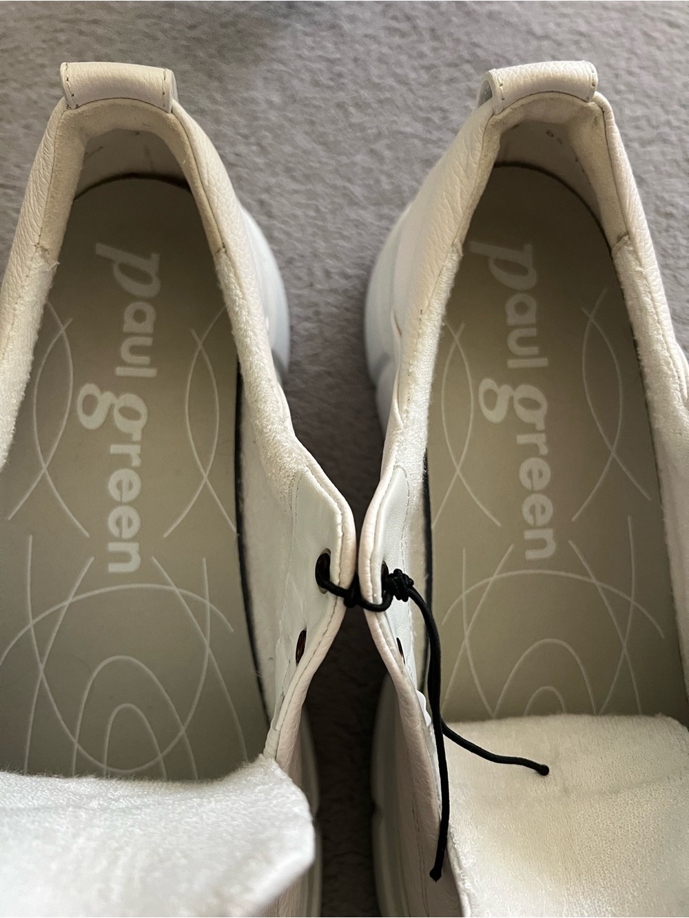 Paul Green White Slip-On Leather Sneakers with Gold Logo - Picture 6 of 14